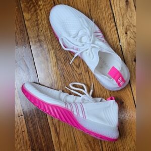 Danskin White and Pink Stretchy Sneakers 8